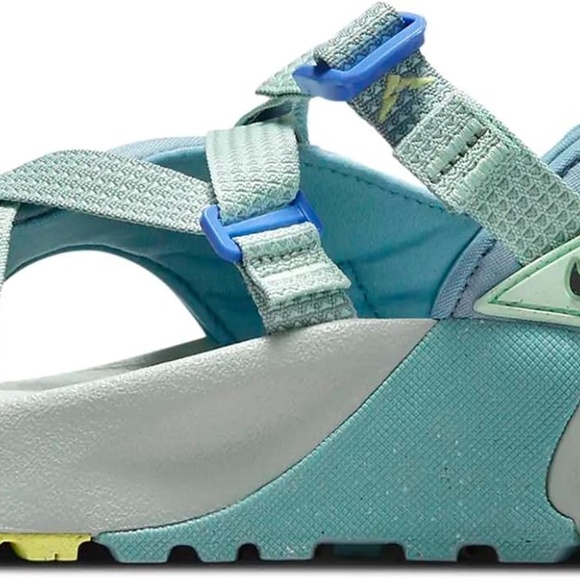 Nike Women's Oneonta Trail Sandal Size 7 NWT - Picture 9 of 9